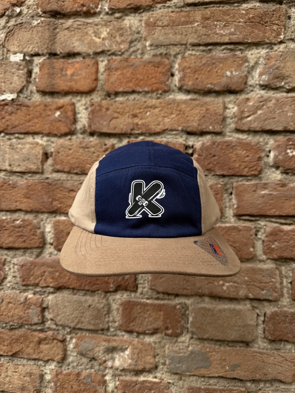 Boné five panel