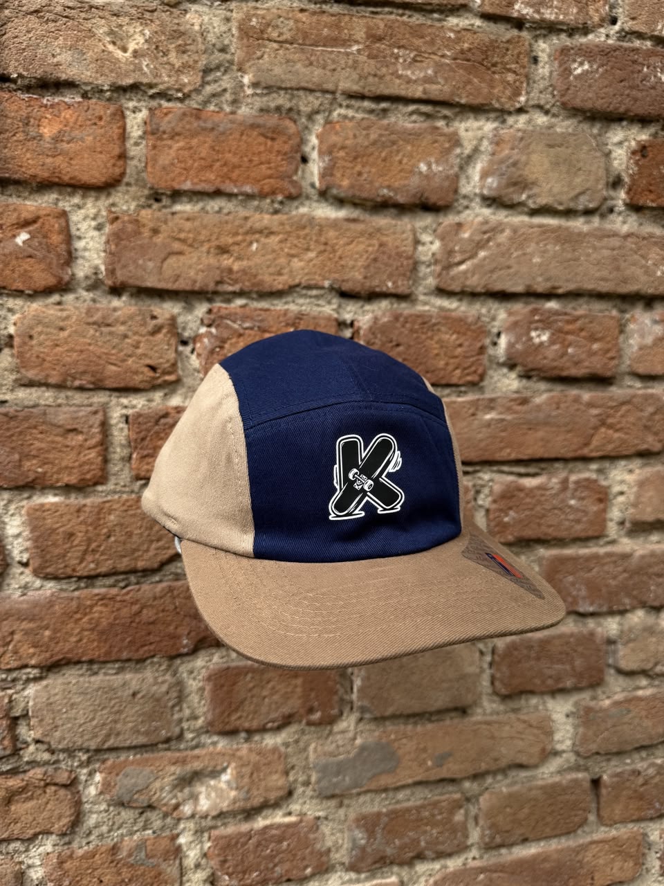 Boné five panel