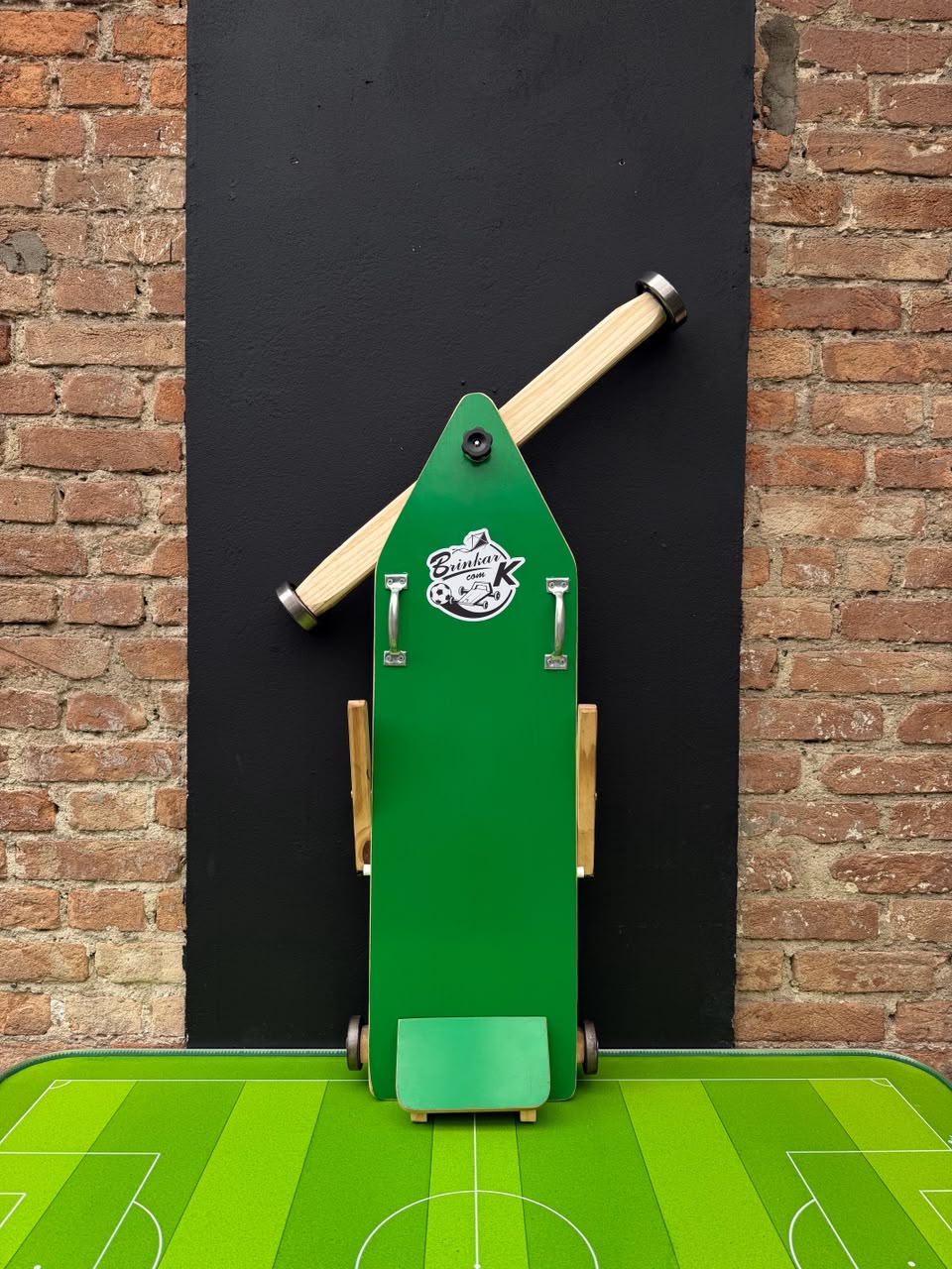 Carrinho de rolimã verde escuro